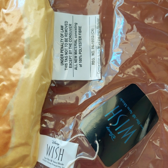 Disney's Wish Star plush cushion. New in vacuum sealed package. - Picture 12 of 14